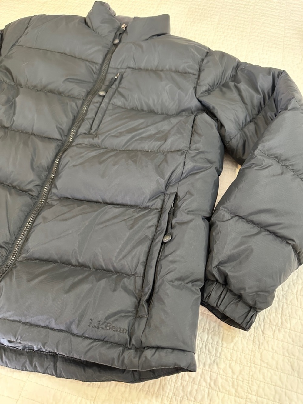 LL Bean Goose Down Puffer Jacket Mens  Winter Hiking Coat Black Small Like New - Picture 3 of 7